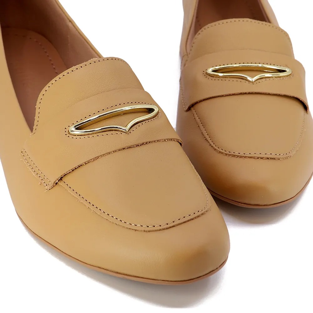 Scarpin Marrom Salto Bloco Couro Enfeite