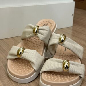 Chinelo Napa com Joia Branco