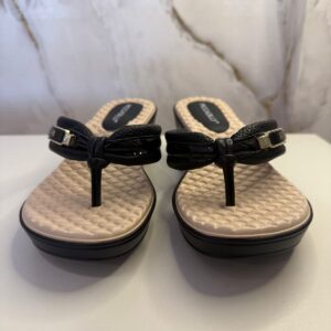 Chinelo Pé largo Picadilly