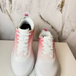 Tênis pegada cabedal vermelho