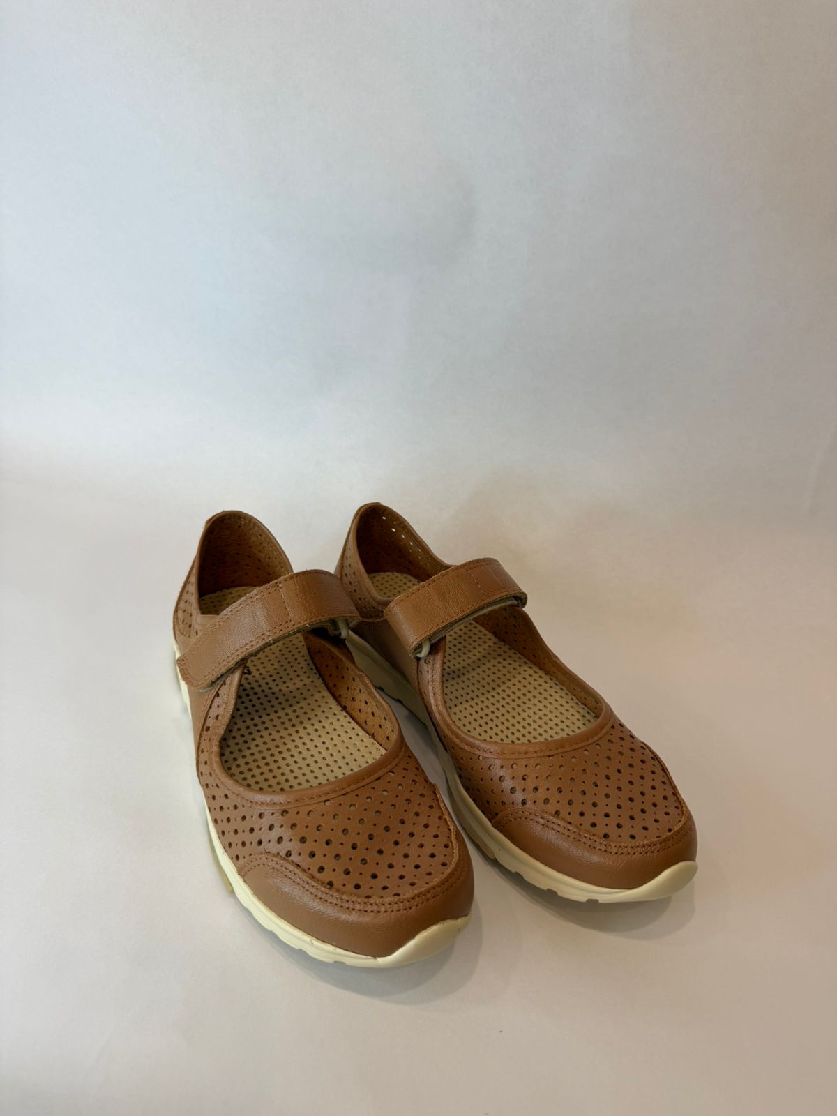 Tenis camel Rio de Luz